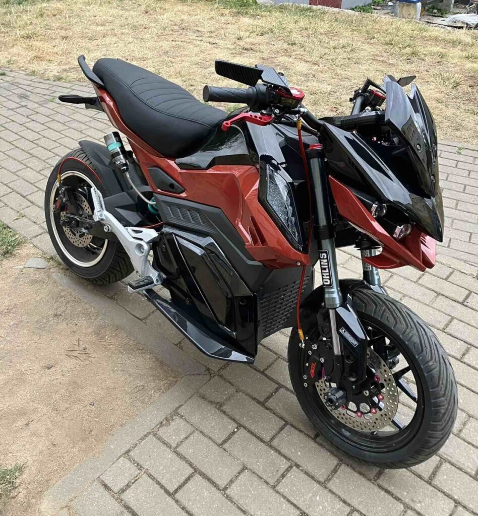 Электро скутер Yadea Z6 RECER CITY