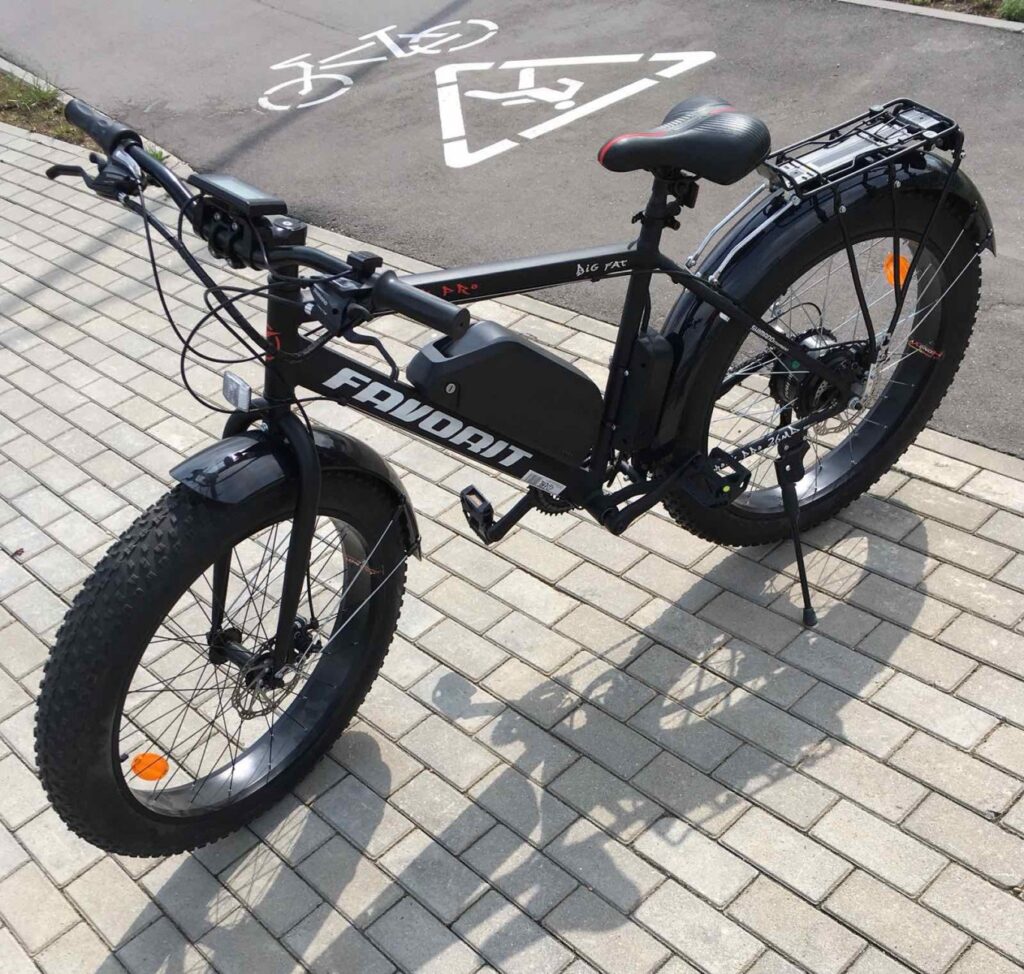 Электровелосипед Fat Bike 750W (Чехия) с багажником