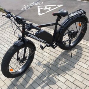 Электровелосипед Fat Bike 750W (Чехия) с багажником